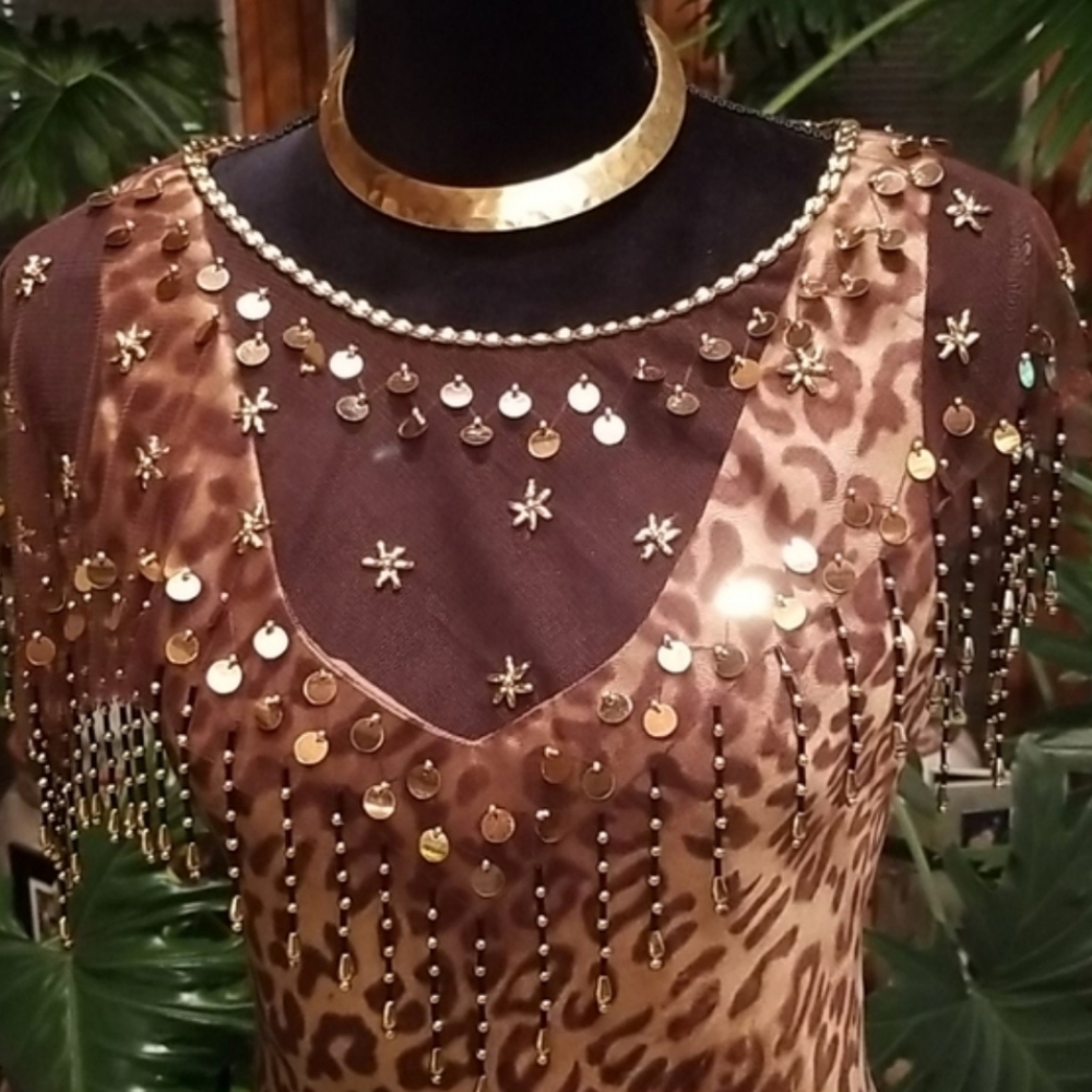 NWOT / Embellished Shoulder Wrap